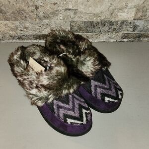 Wishcotton Zigzagger Cozy Purple Faux Fur Women's Slippers Brand New